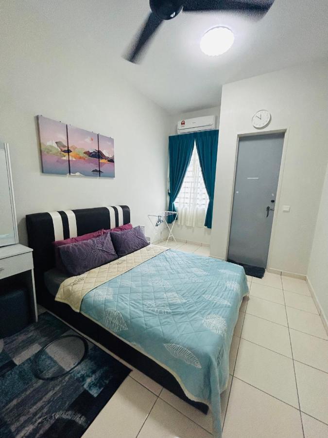 Insyirah Holiday home *